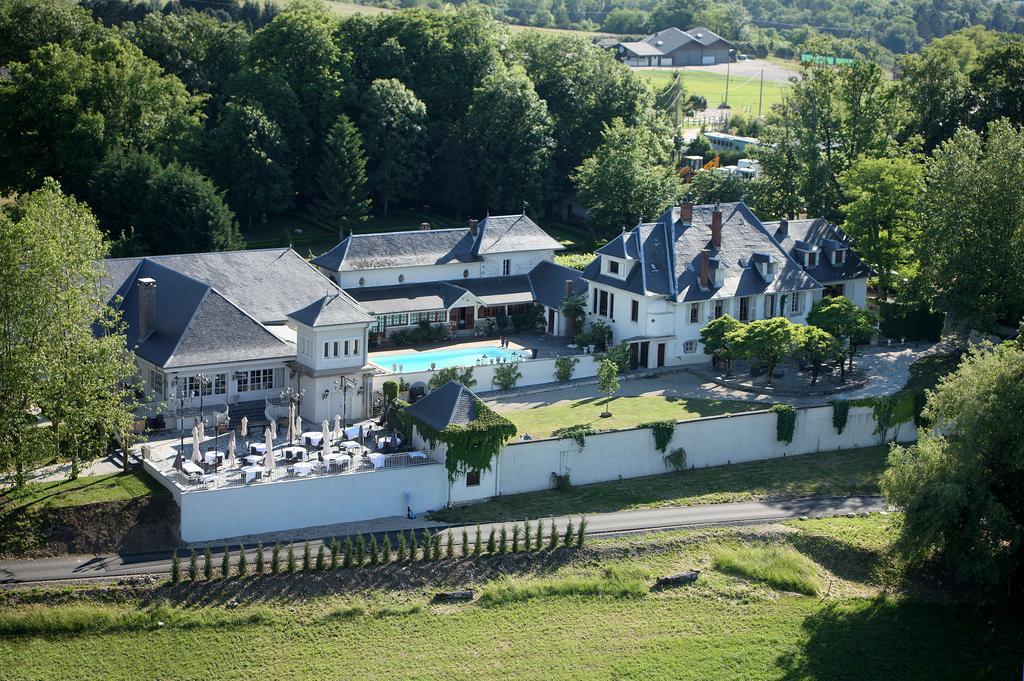 Les Saints Peres Hotel Montagnole Екстериор снимка