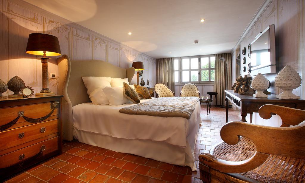 Les Saints Peres Hotel Montagnole Екстериор снимка