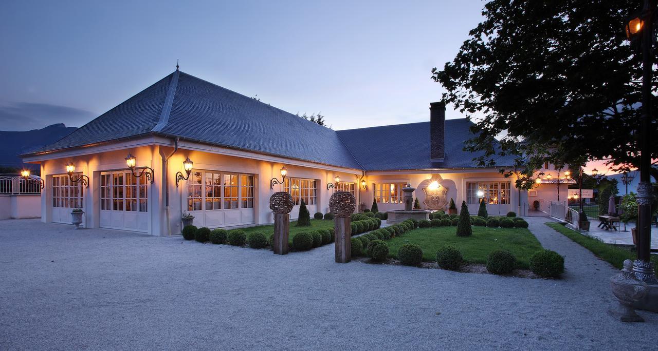 Les Saints Peres Hotel Montagnole Екстериор снимка